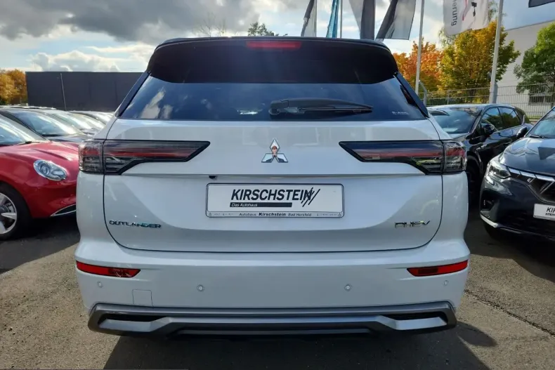 Mitsubishi Plug-in Hybrid Outlander din 2025 cu 36.824 km - oferta MIT259773 - foto 29