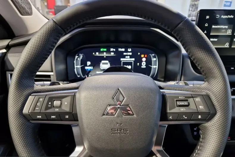 Mitsubishi Plug-in Hybrid Outlander din 2025 cu 9.941 km - oferta MIT259774 - foto 11