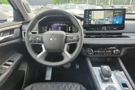 Mitsubishi Plug-in Hybrid Outlander din 2025 cu 13.550 km - oferta MIT259775 - foto 10
