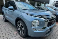 Mitsubishi Outlander din 2025 cu 10.900 km - oferta MIT259777 - foto 3