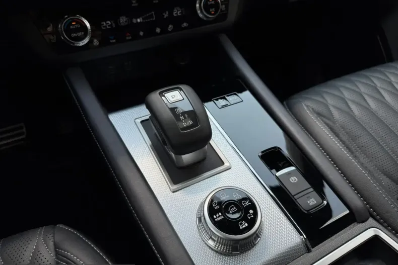 Mitsubishi Outlander din 2025 cu 10.900 km - oferta MIT259777 - foto 14