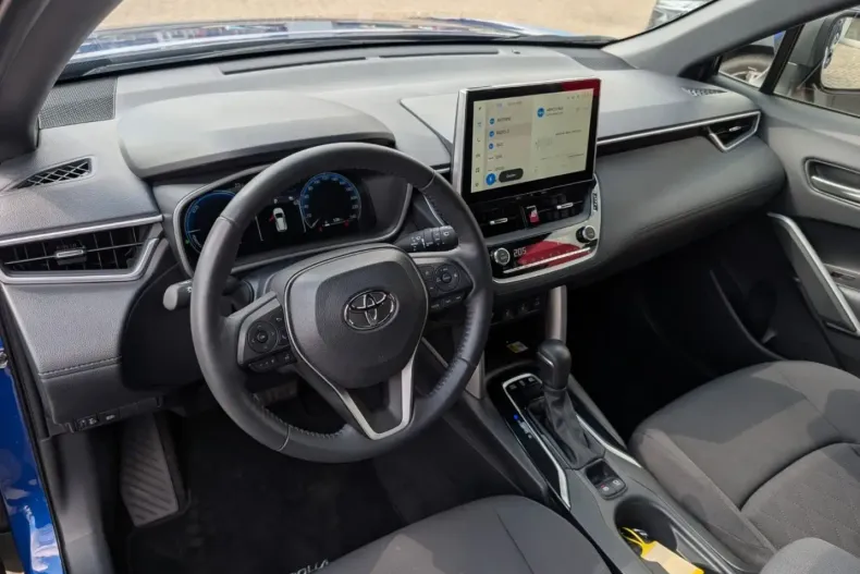 Toyota Corolla Cross din 2024 cu 17.200 km - oferta TOY259782 - foto 11