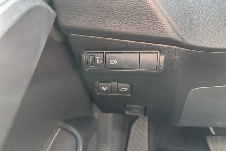 Toyota Corolla Cross din 2024 cu 17.200 km - oferta TOY259782 - foto 24