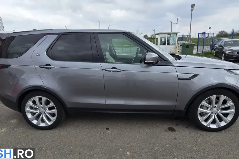 Land Rover Discovery din 2021 cu 80.692 km - oferta LAN259783 - foto 8