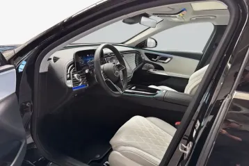 Mercedes-Benz E 300 din 2025 - oferta MER259785