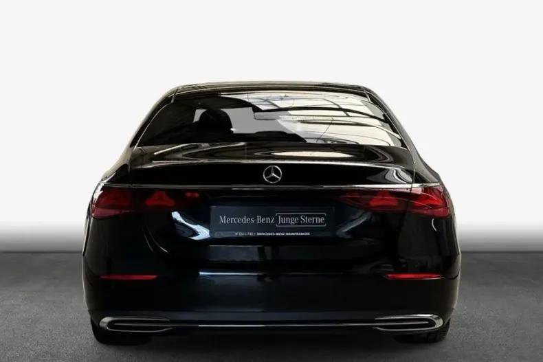 Mercedes-Benz E 300 (Clasa E) din 2025 cu 12.061 km - oferta MER259785 - foto 7