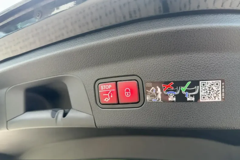 Mercedes-Benz GLE 450 (Clasa GLE) din 2025 cu 18.913 km - oferta MER259788 - foto 10