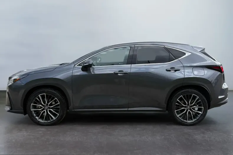 Lexus NX 450h din 2023 cu 47.262 km - oferta LEX259795 - foto 4
