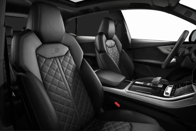 Audi Q8 din 2025 cu 11.014 km - oferta AUD259823 - foto 4