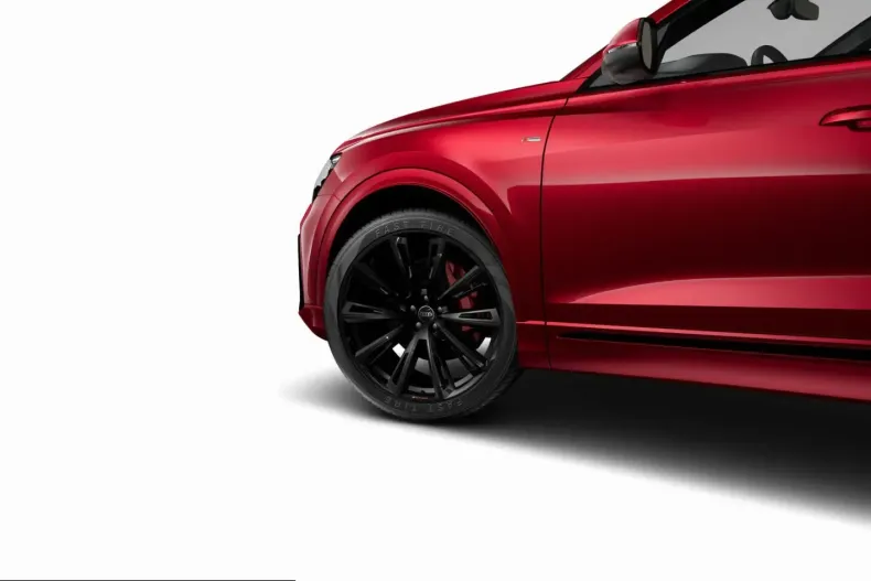 Audi Q8 din 2025 cu 11.014 km - oferta AUD259823 - foto 5