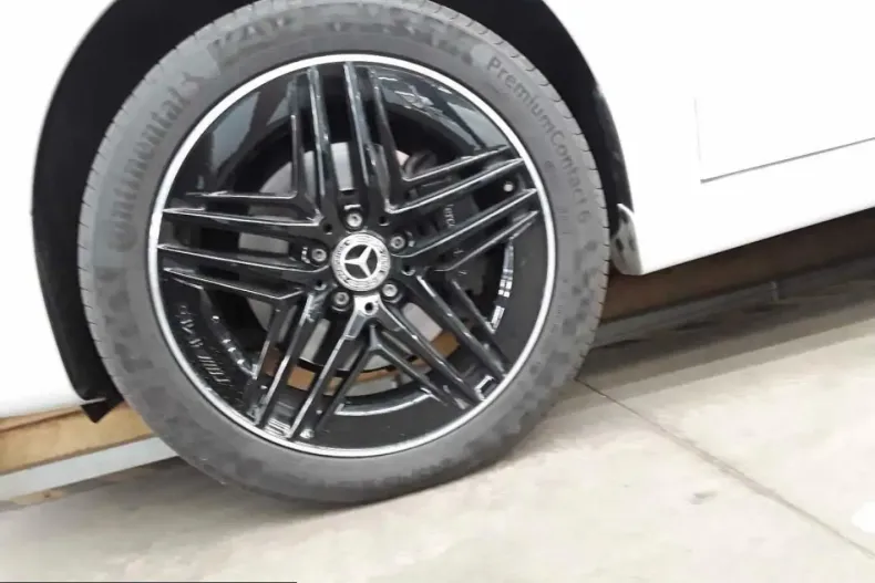 Mercedes-Benz V 300 (Clasa V) din 2025 cu 14.300 km - oferta MER259824 - foto 12