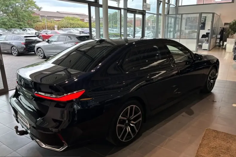 BMW i7 (Seria 7) din 2025 cu 39.800 km - oferta BMW259825 - foto 9