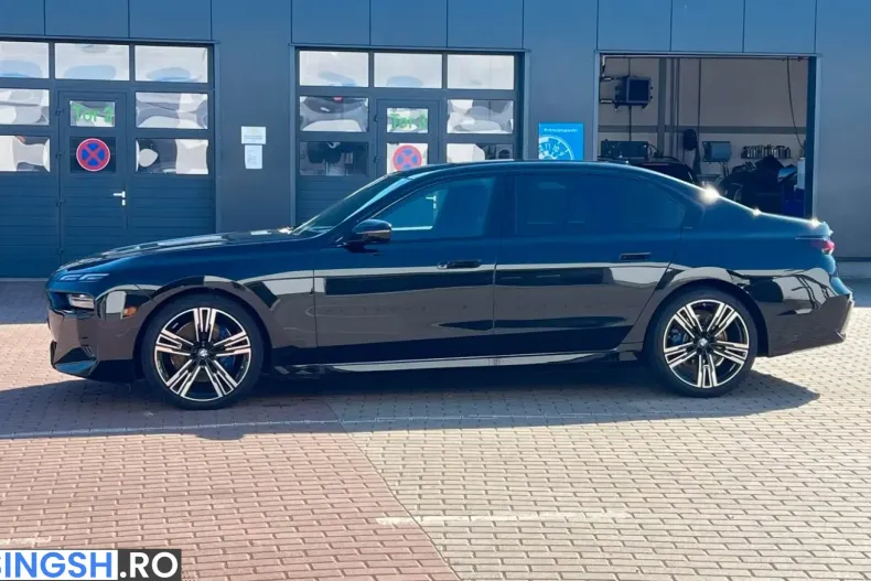 BMW 740 (Seria 7) din 2026 cu 13.500 km - oferta BMW259829 - foto 30