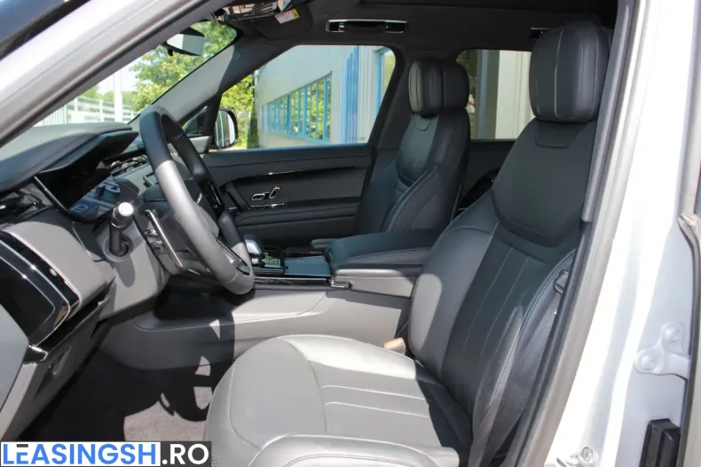 Land Rover Range Rover Sport din 2025 cu 10.625 km - oferta LAN259834 - foto 9
