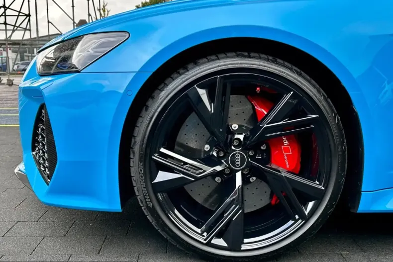 Audi RS6 din 2025 cu 12.869 km - oferta AUD259837 - foto 9