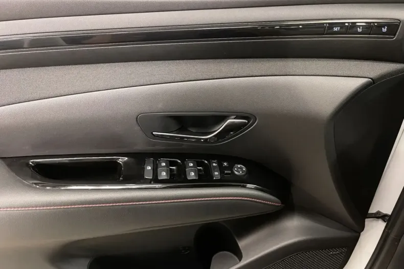 Hyundai Tucson din 2023 cu 51.390 km - oferta HYU259841 - foto 22