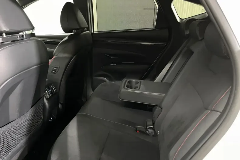 Hyundai Tucson din 2023 cu 51.390 km - oferta HYU259841 - foto 36