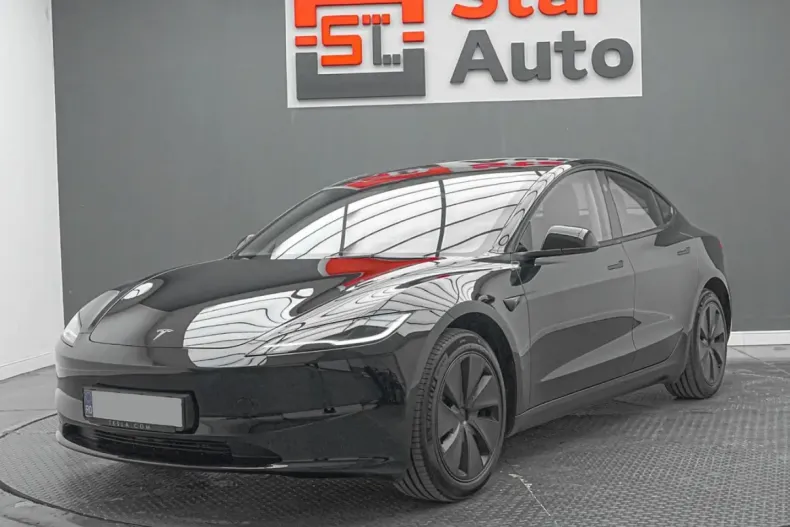 Tesla Model 3 din 2025 cu 24.000 km - oferta TES259842 - foto 1