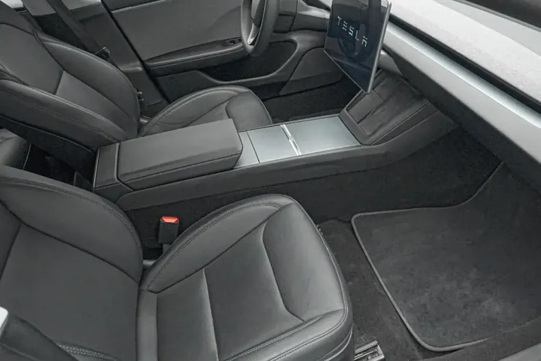 Tesla Model 3 din 2025 cu 24.000 km - oferta TES259842 - foto 5
