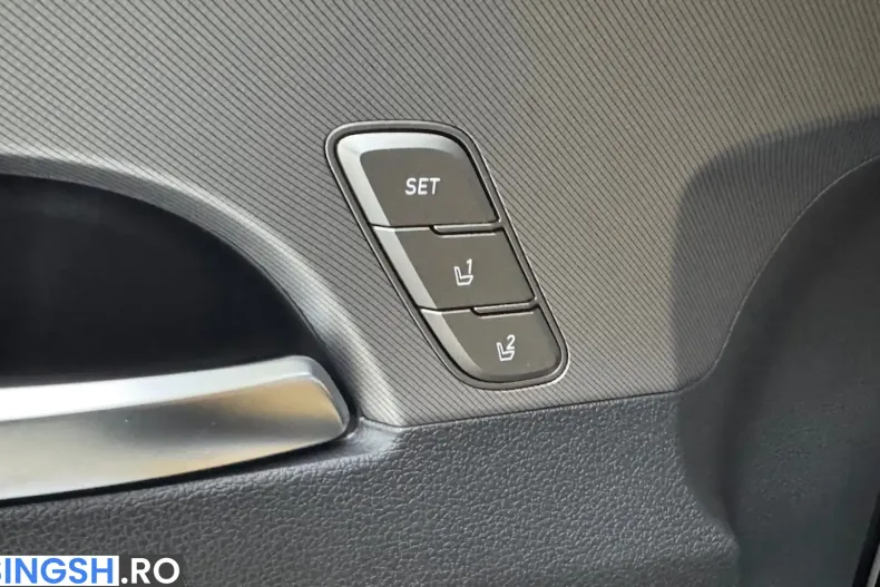 Hyundai Santa Fe din 2022 cu 94.834 km - oferta HYU259878 - foto 31