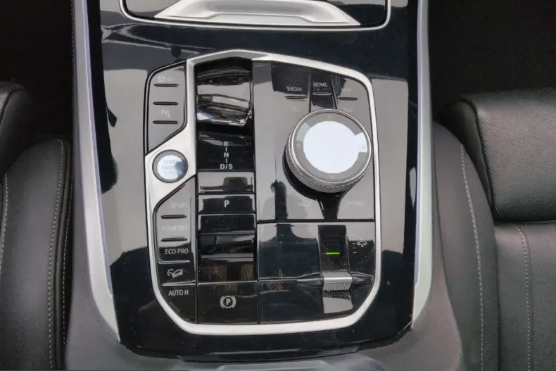 BMW X5 (Seria X) din 2023 cu 44.634 km - oferta BMW259879 - foto 17
