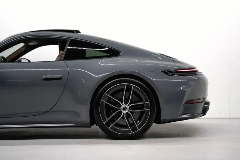 Porsche 992 din 2025 cu 23.750 km - oferta POR259882 - foto 15
