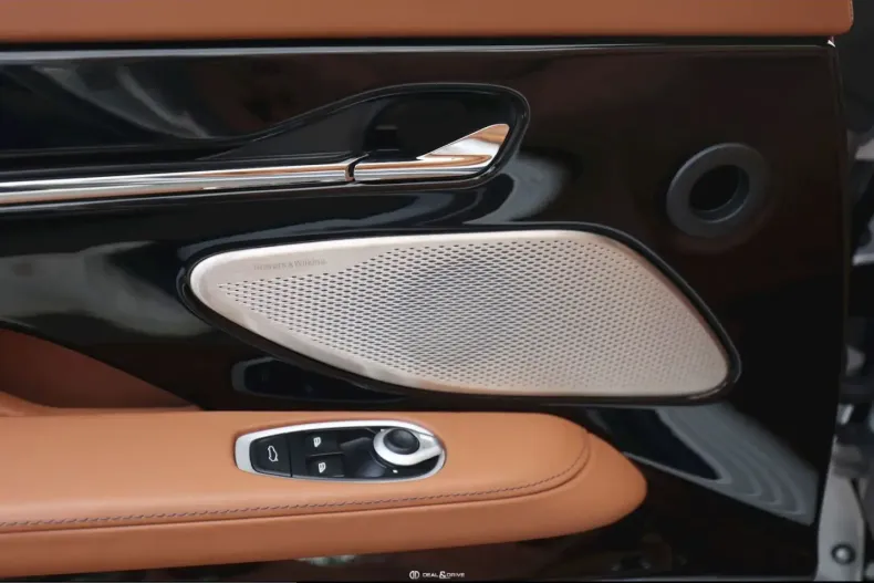 Aston Martin DB12 din 2024 cu 8.000 km - oferta AST259887 - foto 19