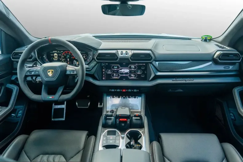 Lamborghini Urus din 2025 cu 9.590 km - oferta LAM259888 - foto 7