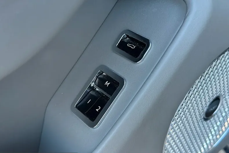Bentley Continental Flying Spur din 2024 cu 23.100 km - oferta BEN259891 - foto 46