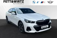BMW 530 (Seria 5) din 2024 cu 14.778 km - oferta BMW259902 - foto 2