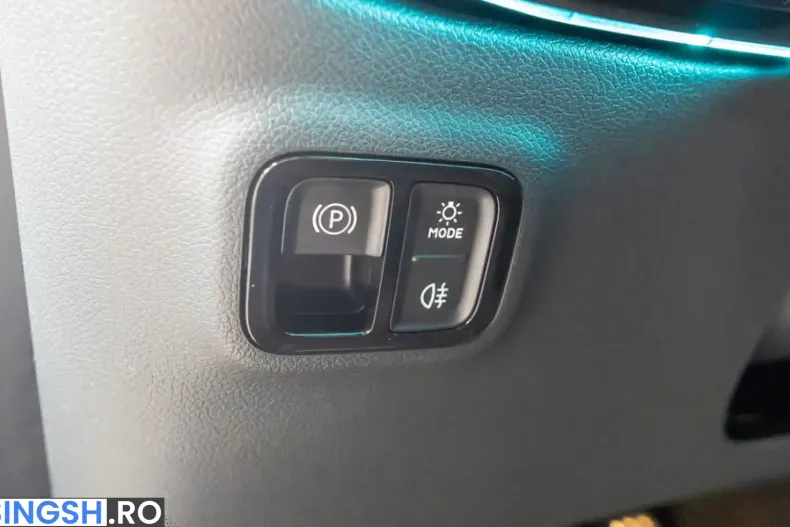 Mercedes-Benz CLA 220 (Clasa CLA) din 2026 cu 14.500 km - oferta MER259926 - foto 15