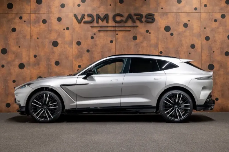 Aston Martin DBX din 2025 cu 11.284 km - oferta AST259936 - foto 2