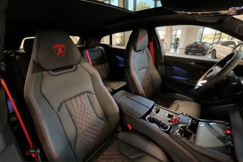 Lamborghini Urus din 2025 cu 15.000 km - oferta LAM259946 - foto 9