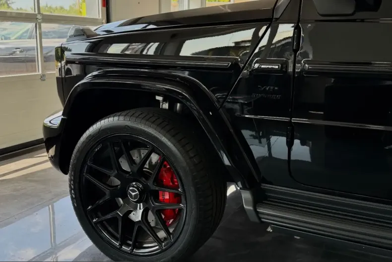Mercedes-Benz G 63 AMG (Clasa G) din 2025 cu 19.600 km - oferta MER259955 - foto 6