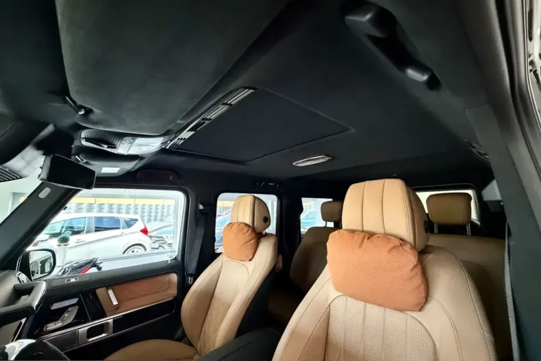 Mercedes-Benz G 63 AMG (Clasa G) din 2025 cu 19.600 km - oferta MER259955 - foto 27