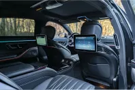 Mercedes-Benz S 63 AMG (Clasa S) din 2025 cu 14.900 km - oferta MER259956 - foto 13