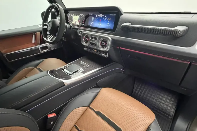Mercedes-Benz G 63 AMG (Clasa G) din 2025 cu 21.555 km - oferta MER259958 - foto 7
