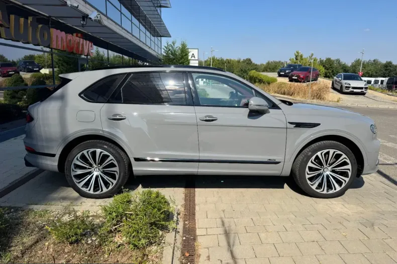 Bentley Bentayga din 2025 cu 14.300 km - oferta BEN259961 - foto 8