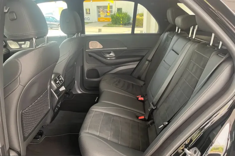 Mercedes-Benz GLE 350 (Clasa GLE) din 2025 cu 25.888 km - oferta MER259965 - foto 17