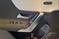 Mercedes-Benz CLA 200 (Clasa CLA) din 2025 cu 9.004 km - oferta MER259971 - foto 11