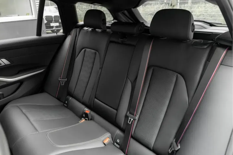 BMW M3 (Seria 3) din 2025 cu 17.500 km - oferta BMW259983 - foto 31