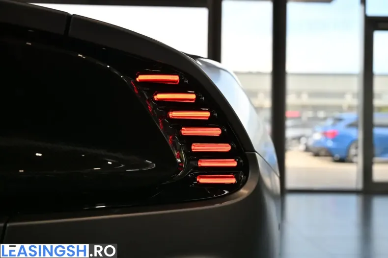 Aston Martin Vanquish din 2025 cu 10.720 km - oferta AST259990 - foto 30