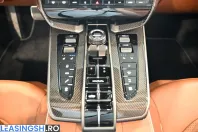 Aston Martin Vanquish din 2025 cu 10.720 km - oferta AST259990 - foto 46