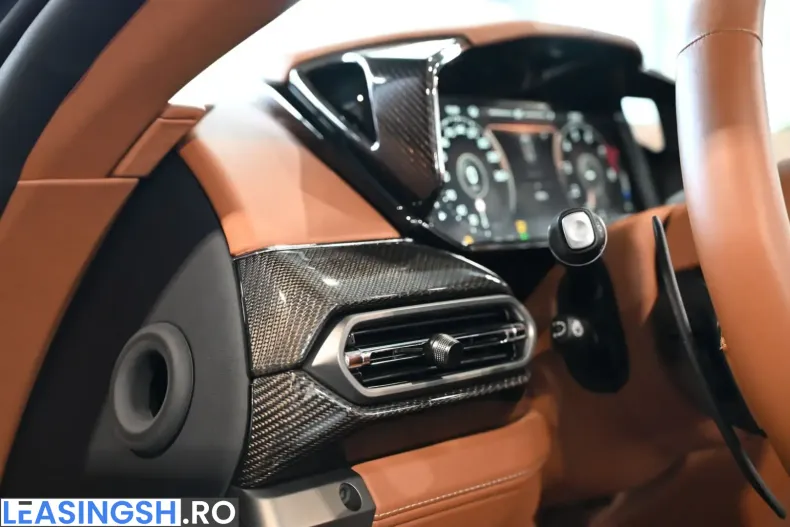 Aston Martin Vanquish din 2025 cu 10.720 km - oferta AST259990 - foto 47