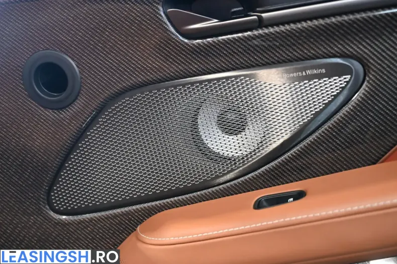 Aston Martin Vanquish din 2025 cu 10.720 km - oferta AST259990 - foto 49