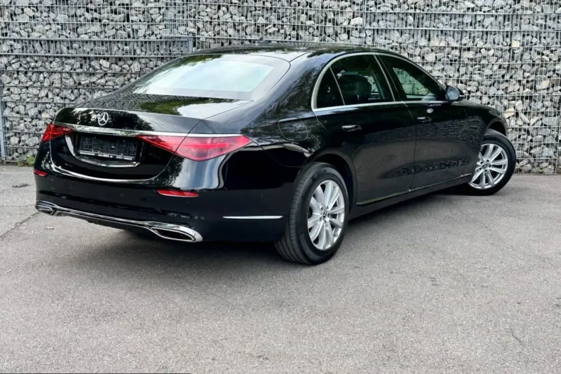 Mercedes-Benz S 680 (Clasa S) din 2025 cu 14.100 km - oferta MER259993 - foto 4