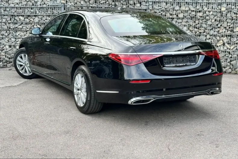 Mercedes-Benz S 680 (Clasa S) din 2025 cu 14.100 km - oferta MER259993 - foto 19