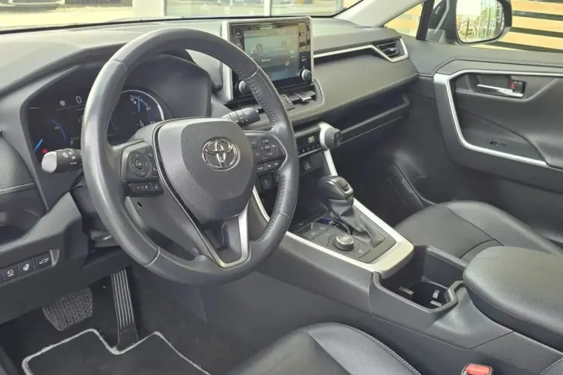 Toyota RAV4 din 2022 cu 80.489 km - oferta TOY260031 - foto 2