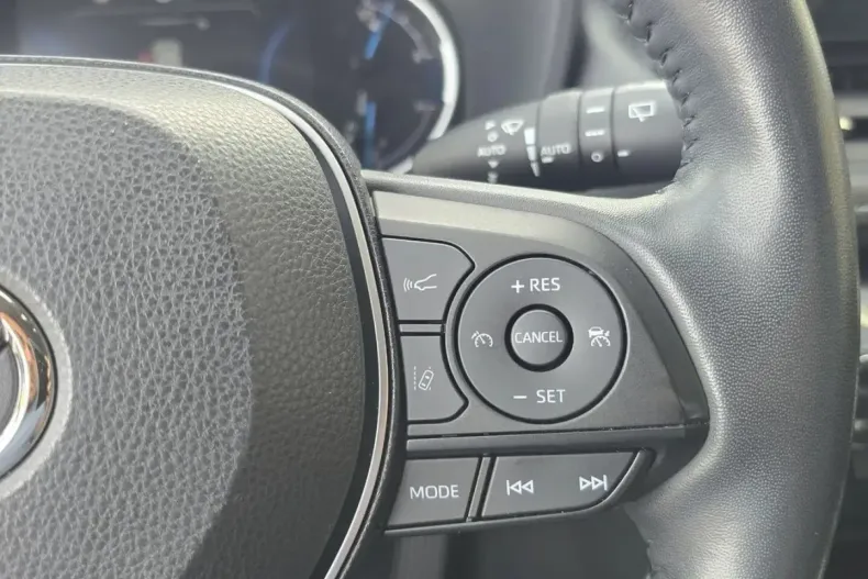 Toyota RAV4 din 2022 cu 80.489 km - oferta TOY260031 - foto 5