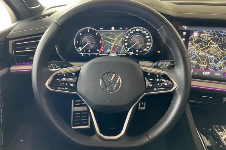 Volkswagen Touareg din 2023 cu 49.950 km - oferta VOL260032 - foto 11